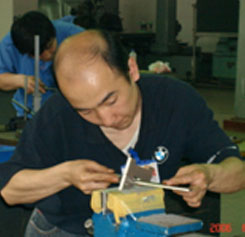 韩　巍：钳工实习指导教师